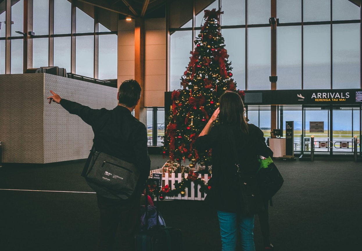 Full Artificial Christmas Trees Bring Joy and Good Fortune